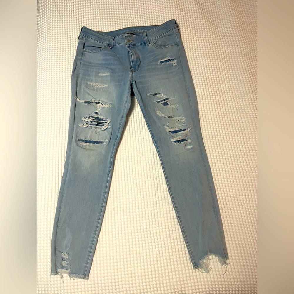 America Eagle Ripped Skinny Jeans. Next Level Stretch - 14R, Light Blue